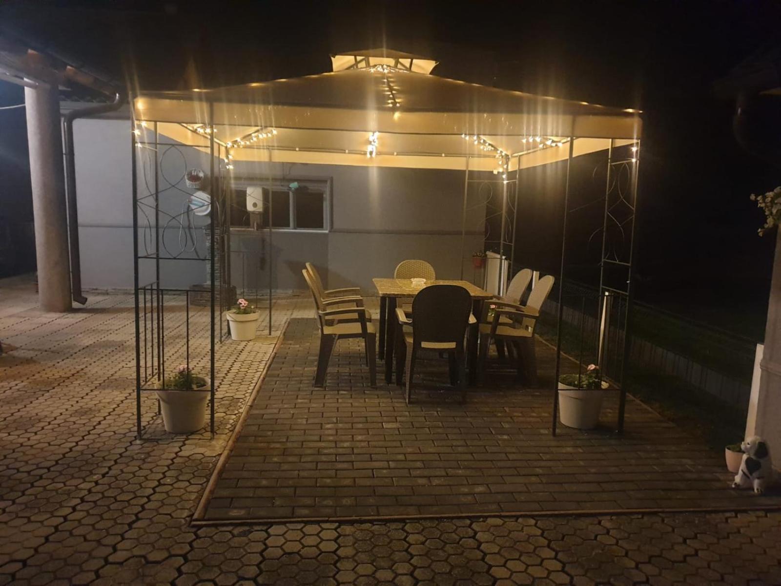 Apartman Sofia Zupanja Exteriör bild